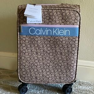 COPY - Calvin Klein Luggage